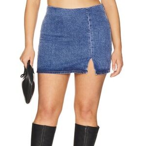 Good American Denim Mini Skirt NWT Size 12 Indigo Blue